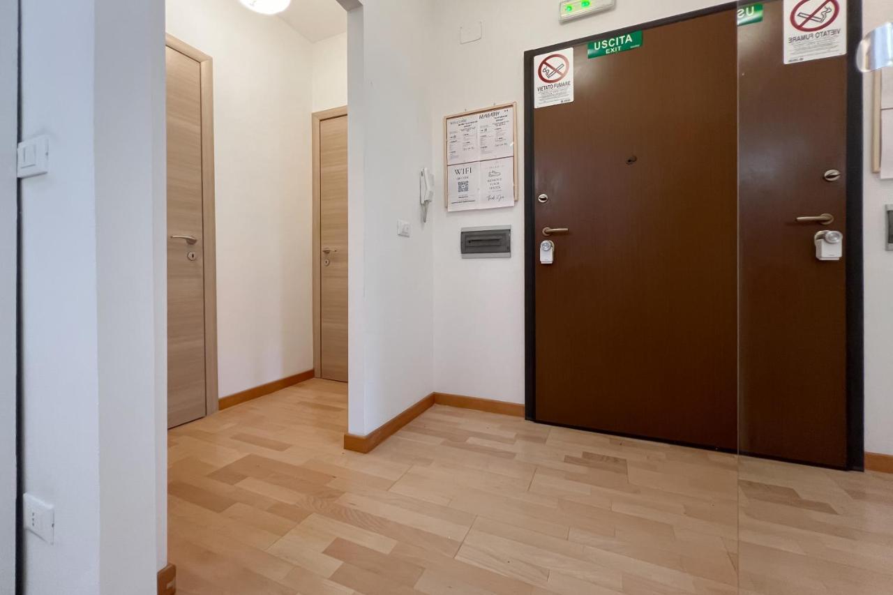 La Casa Di Roma Apartamento Exterior foto